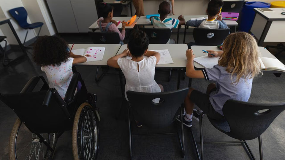 faciliter - l'accès à l'école pour les enfants à mobilité réduite